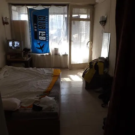 Strandja 301 סאני ביץ'